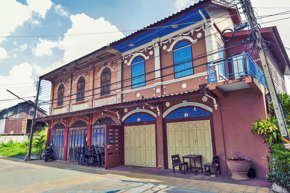 Classic,Sino-portuguese,Architectural,Style,Shophouse,Building,At,Ban,Singha,Tha,